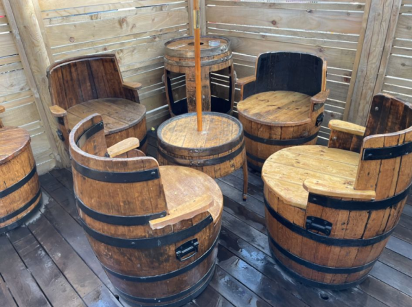 Barrel Furniture Set